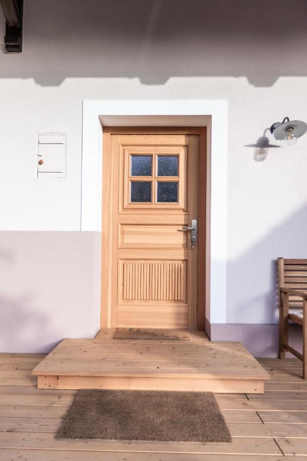 Ferienwohnungen in der alten Schnapsbrennerei Kolleritsch in Mureck Exterior foto