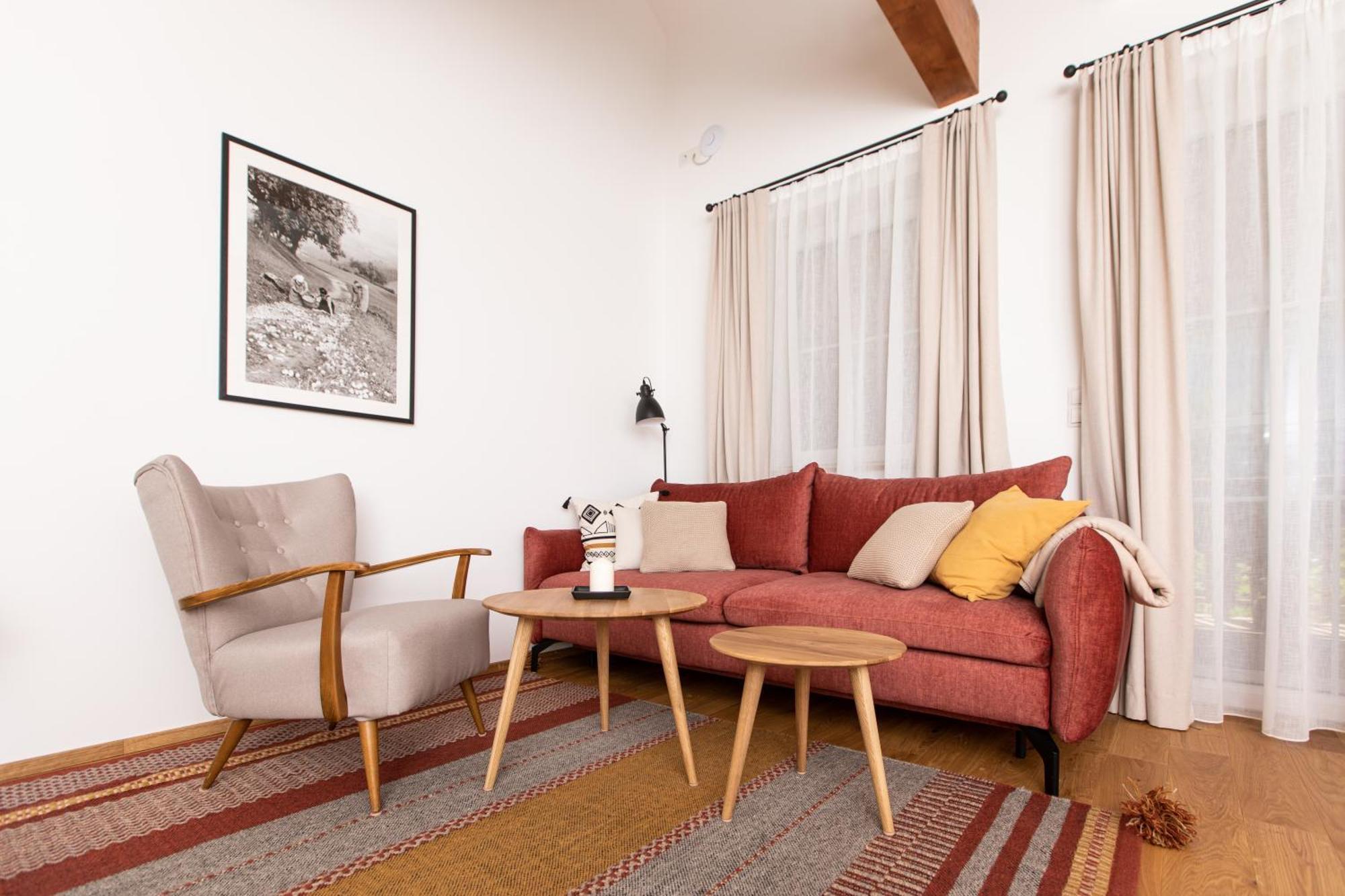Ferienwohnungen in der alten Schnapsbrennerei Kolleritsch in Mureck Zimmer foto